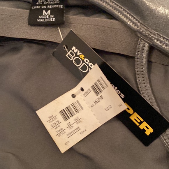 Tank Top - Picture 4 of 6